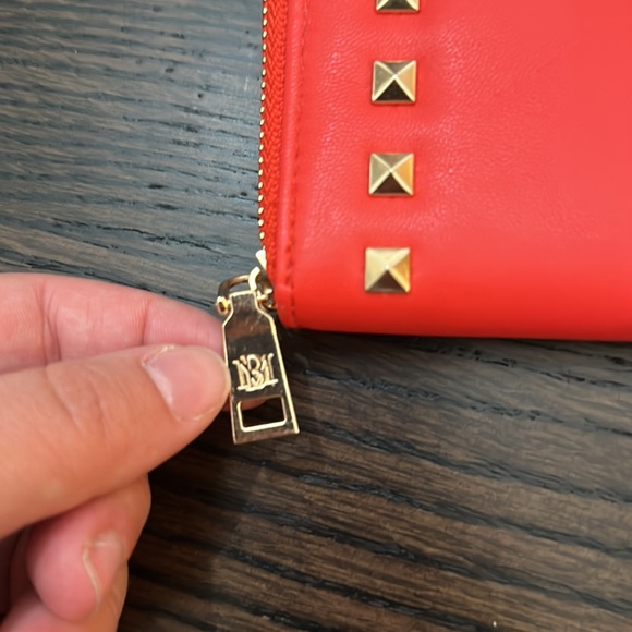 Badgley Mischka wallet - Picture 2 of 10